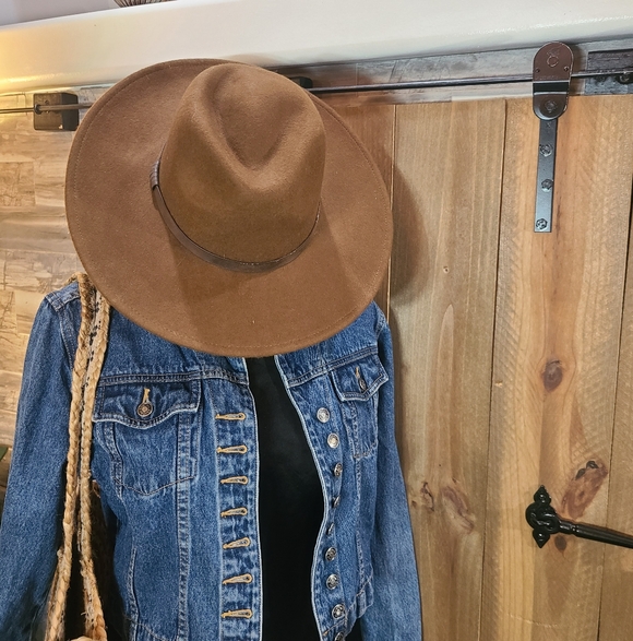 Assorted Wide-Brim Felt Hats - Cream, Olive, Brown & Lavender - Picture 13 of 14